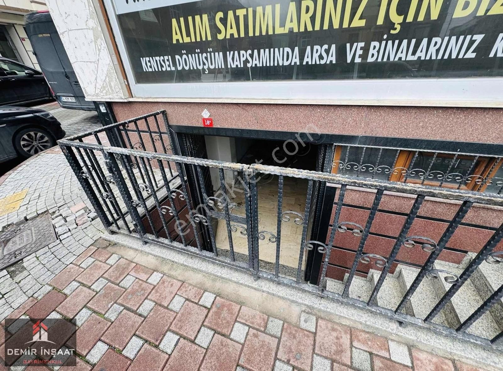 Sultangazi Sultançiftliği Satılık Dükkan & Mağaza Demir İnşaattan Muhteşem Konumda Satılık Dükkan 200m2