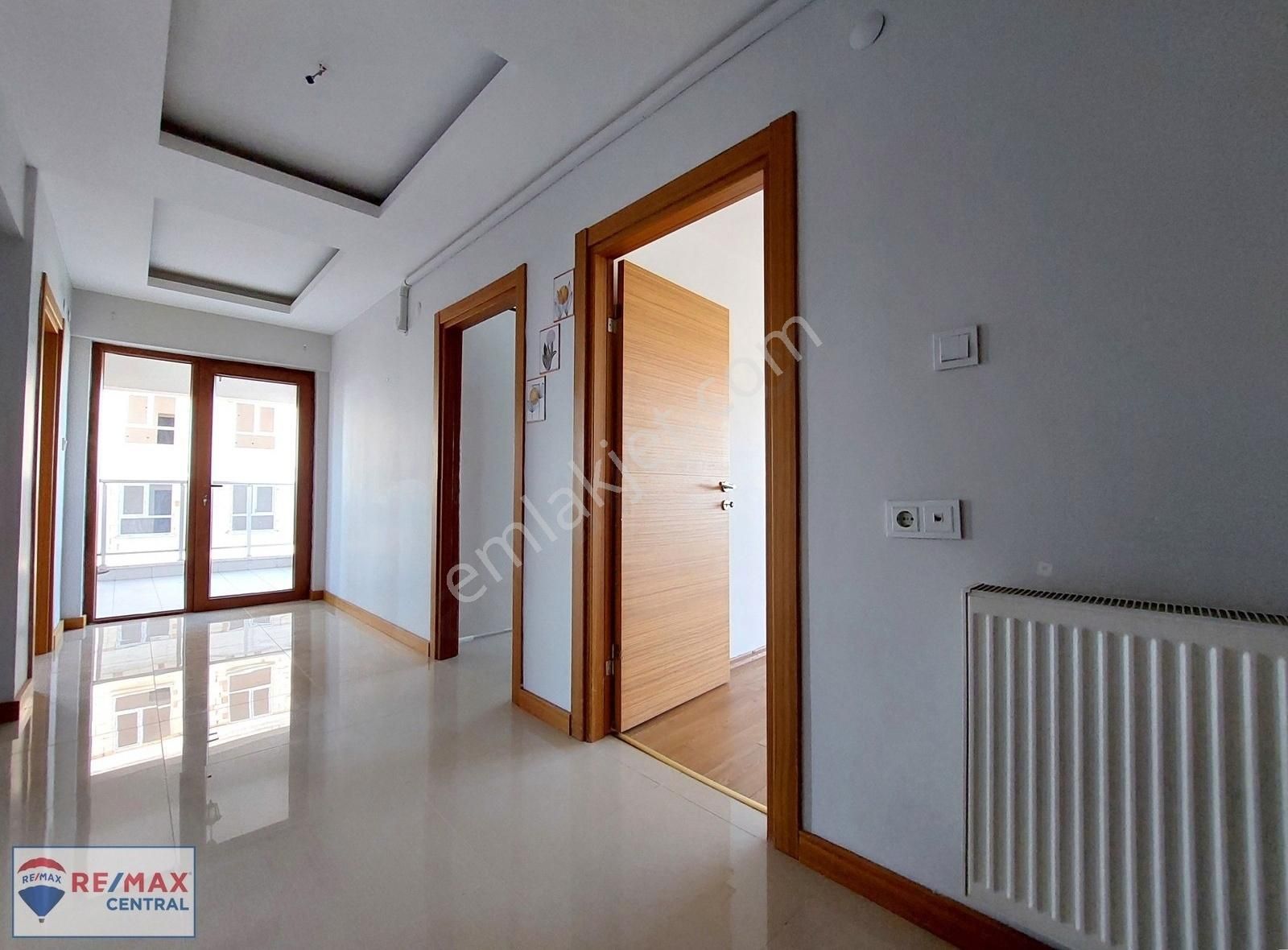 Sivas Merkez Mehmet Akif Ersoy Satılık Daire Remax Central'dan Aksu Bölgesinde Satılık 3+1 Daire