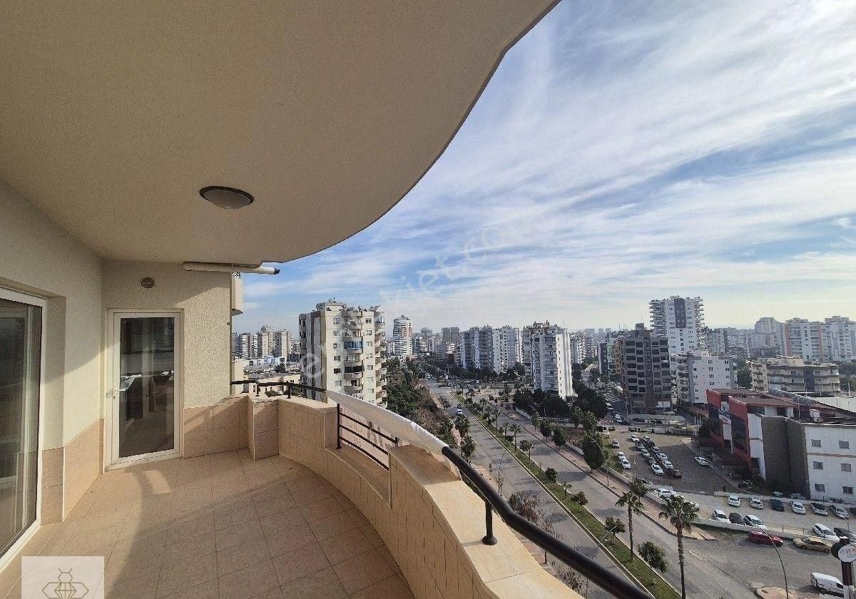 Bee Emlak'tan Ekinci Cumhuriyet Konutlarında Satılık 4+1 Geniş Lüks Daire - Görsel 22