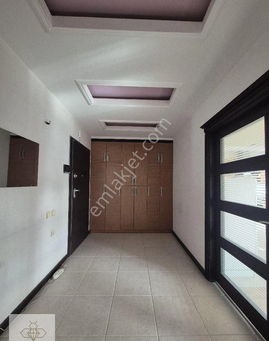 Bee Emlak'tan Ekinci Cumhuriyet Konutlarında Satılık 4+1 Geniş Lüks Daire - Görsel 16