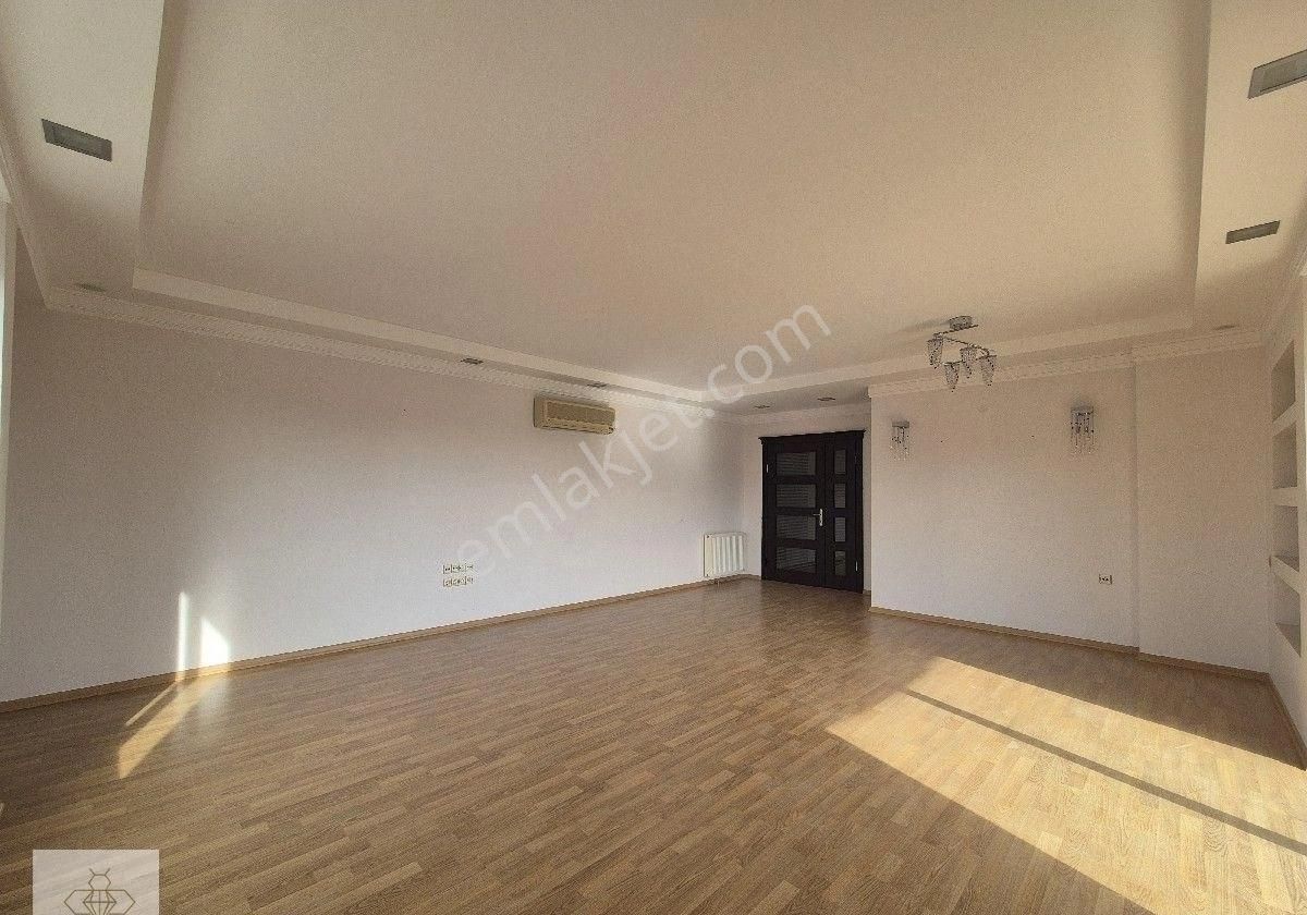 Bee Emlak'tan Ekinci Cumhuriyet Konutlarında Satılık 4+1 Geniş Lüks Daire - Görsel 25