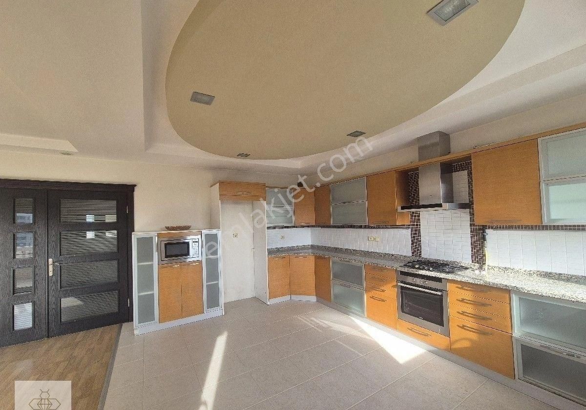 Bee Emlak'tan Ekinci Cumhuriyet Konutlarında Satılık 4+1 Geniş Lüks Daire - Görsel 10