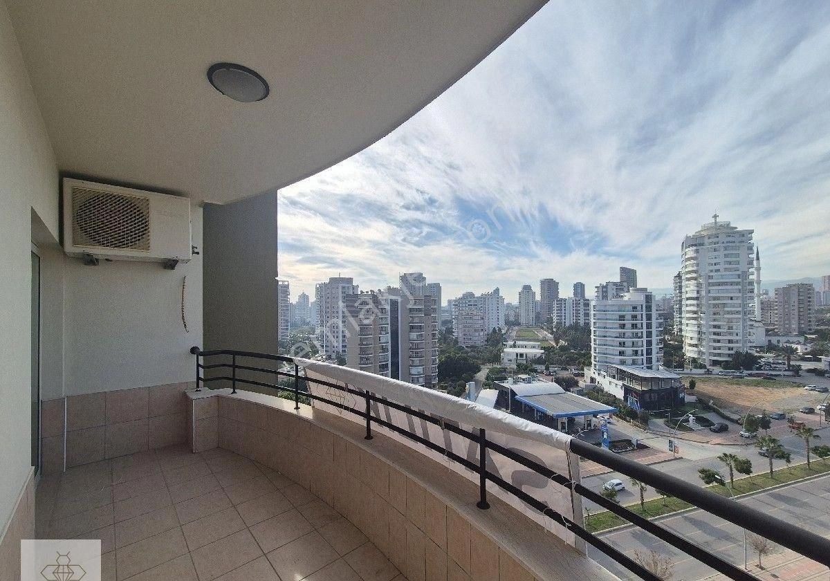 Bee Emlak'tan Ekinci Cumhuriyet Konutlarında Satılık 4+1 Geniş Lüks Daire - Görsel 12