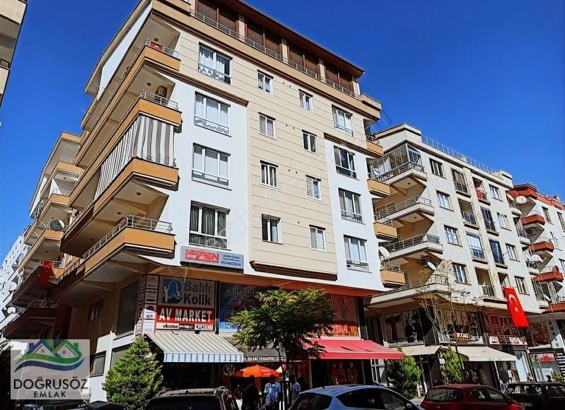 Didim Yeni Satılık Daire Merkezi Lokasyonda Asansörlü 4+1 Ayrı Mutfak 240 M2 Dubleks