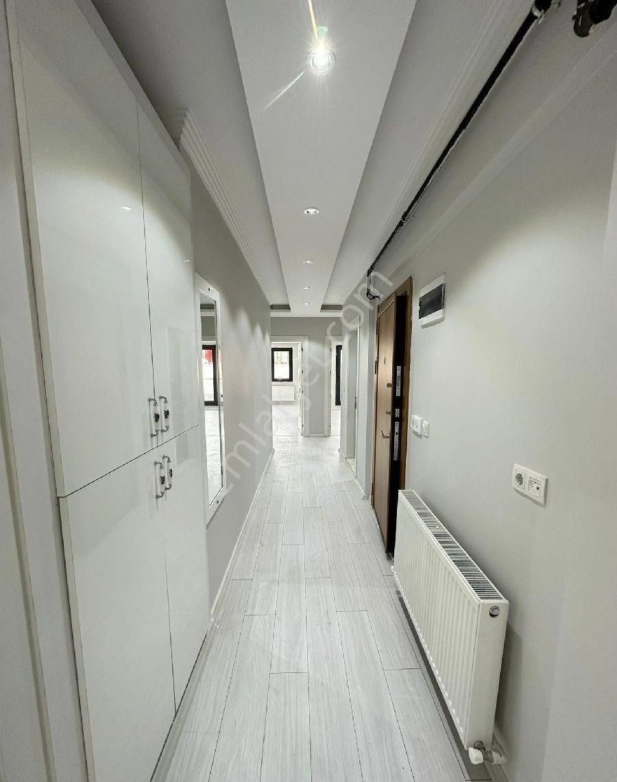 Manisa Yunusemre Muradiye Mahallesinde 3+1 140 M2 Full Lüx Satılık Daire - Görsel 5