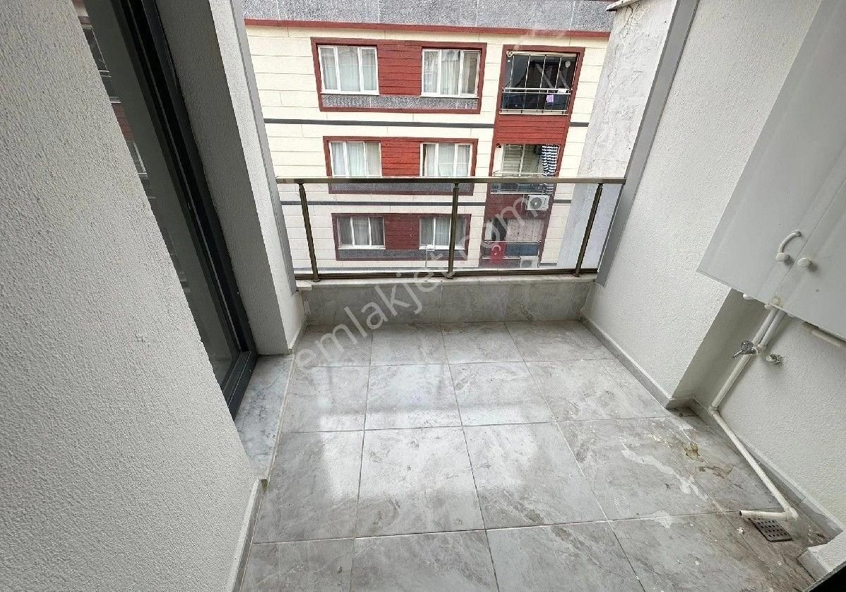 Manisa Yunusemre Muradiye Mahallesinde 3+1 140 M2 Full Lüx Satılık Daire - Görsel 20