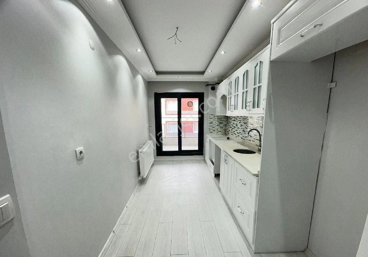 Manisa Yunusemre Muradiye Mahallesinde 3+1 140 M2 Full Lüx Satılık Daire - Görsel 12