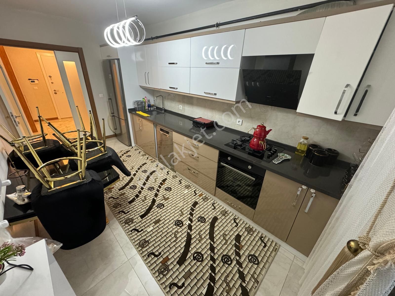 Etimesgut Yeşilova Satılık Daire Etimesgut Yeşilova Mh 1.arakat 170m2 4+1 Asansörlü Satılık Daire