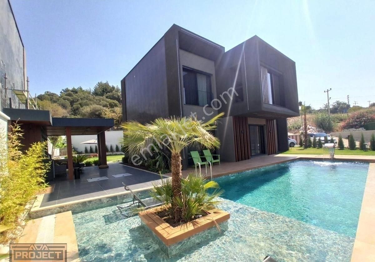 Kuşadası Karaova Satılık Villa Kuşadası’nda Tam Müstakil Özel Havuzlu Satılık 4+1 Villa