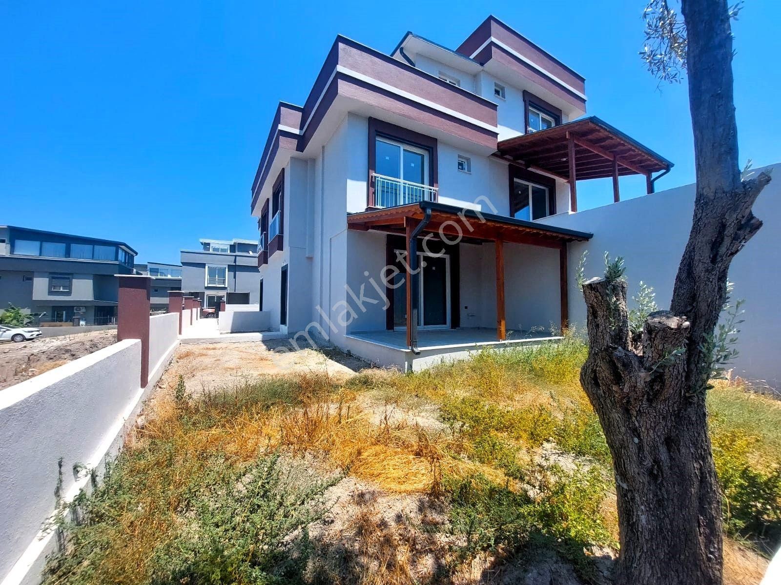 Seferihisar Payamlı Satılık Villa İzmir Seferihisar Payamlı Da Satılık Tribleks Yazlık Villa 3+1