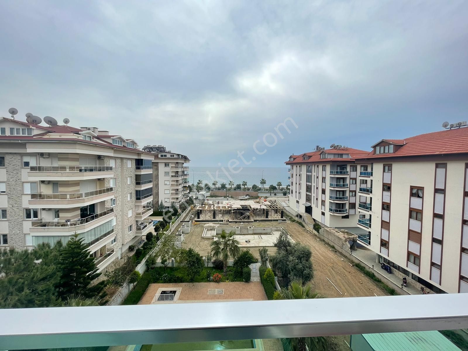 Alanya Kestel Satılık Daire Alanya Kestel'de Lüks Eşyalı 2+1 Dubleks Daire Satışta