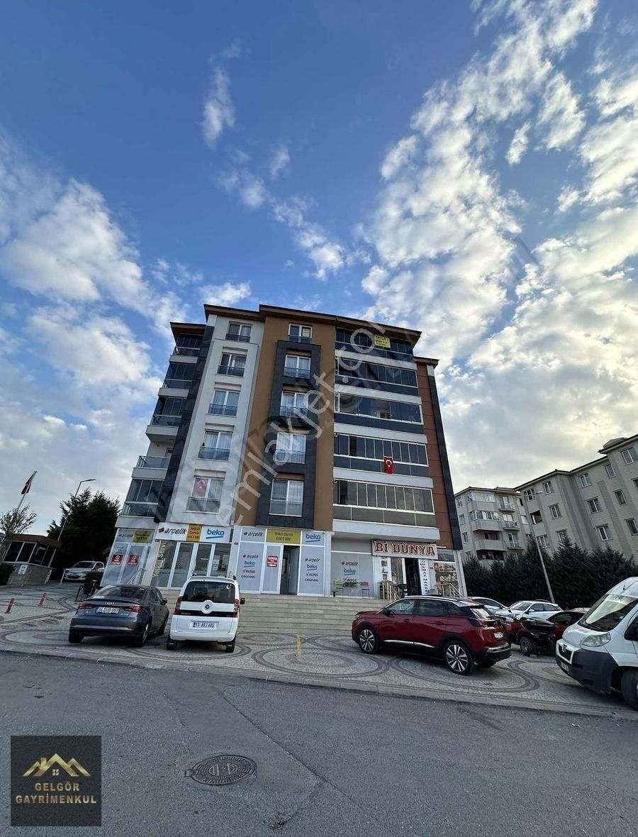 Silivri Yeni Satılık Daire Silivri Yeni Mahalle 3+1 130m2 5. Kat Satılık Masrafsız Daire