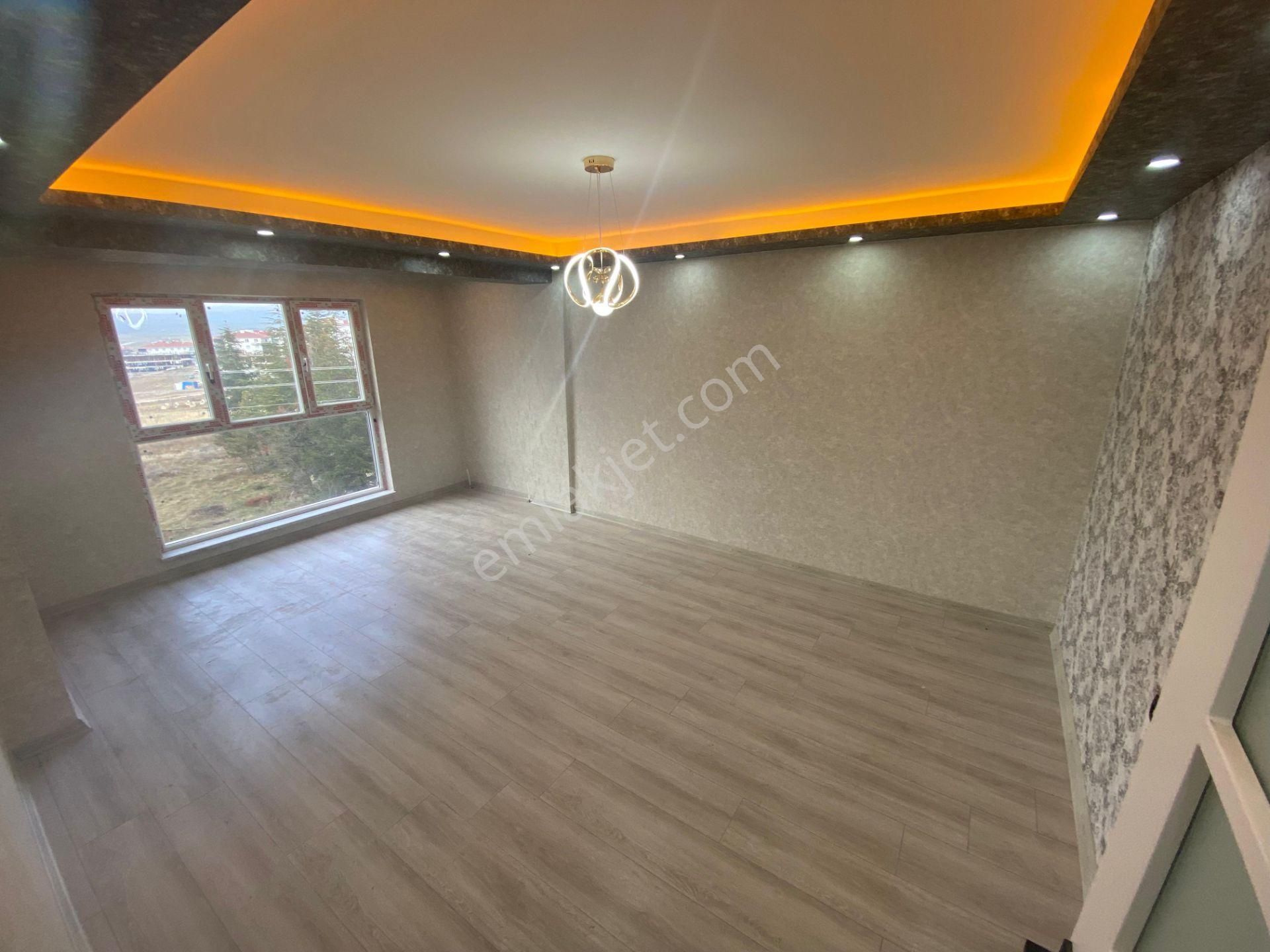 Class Dan Ultra Lüx Ara Kat Sıfır 3+1 Daire