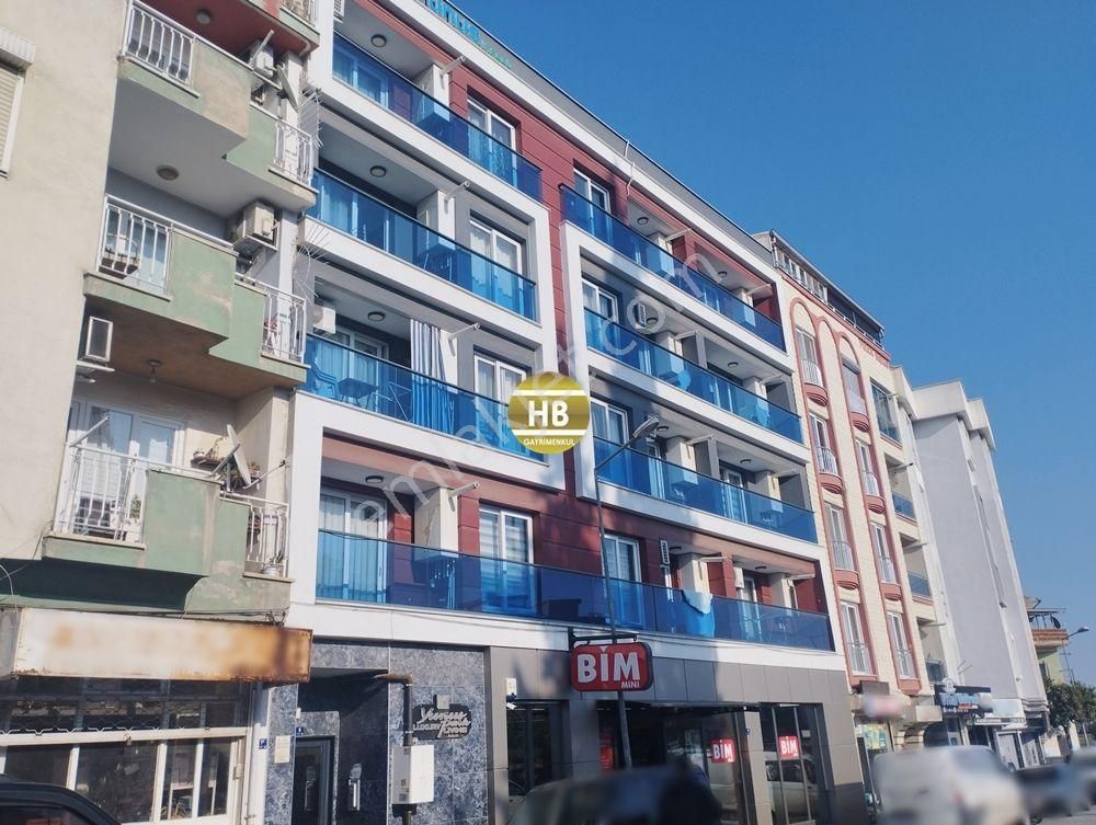 Efeler Orta Satılık Daire Hb'den 1+1 Eşyalı Satılık Daire, Mükemmel Kalitede Ve Konumda Doğalgazlı Kiracılı