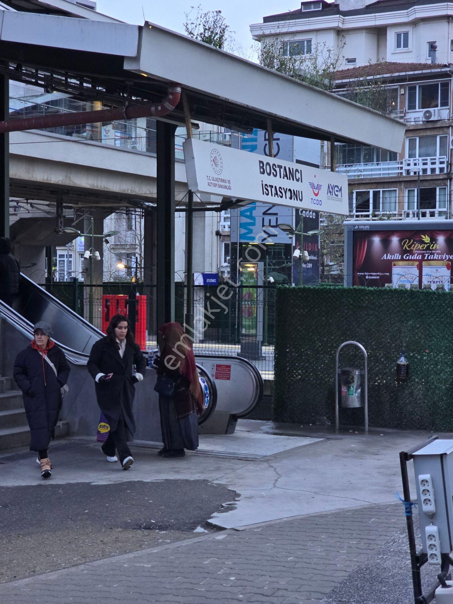 Kadıköy Bostancı Devren Büfe Bostancı Marmaray Karşısı Emsalsiz Kaçırılmaz