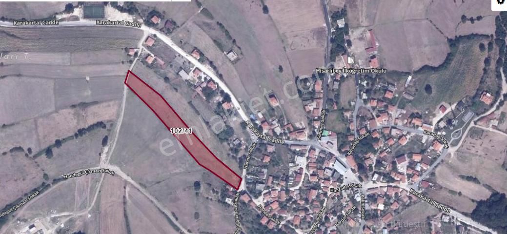 Çatalca Hisarbeyli Satılık Tarla Çatalca Hisarbeylide Satılık Arsa , 358 M2 Köyiçi İmarlı Yolu Var Evlerin Yakını