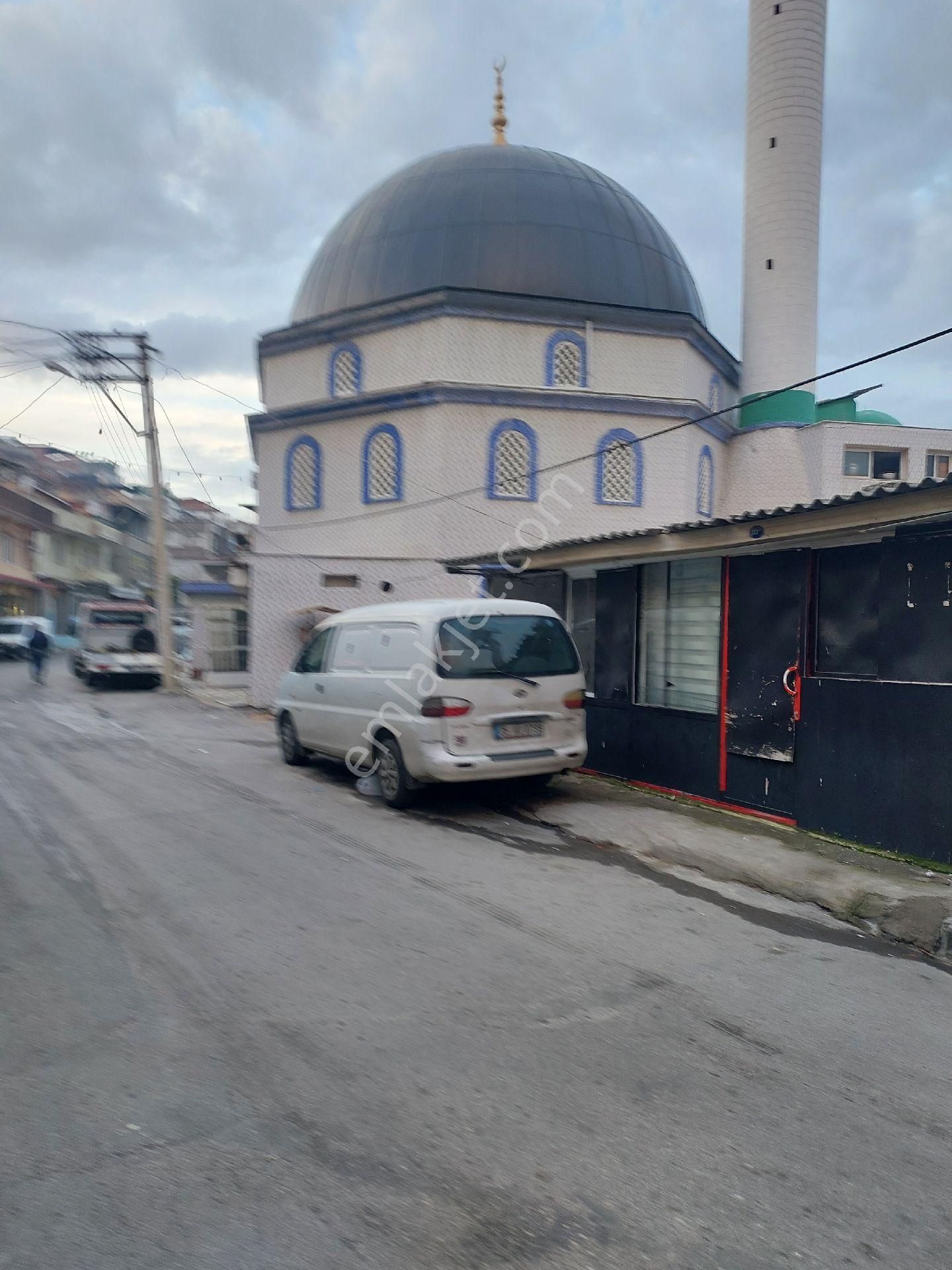 Satılık Üç Katlı Bına Konak Ballıkuyu Merkez İzmir - Görsel 6