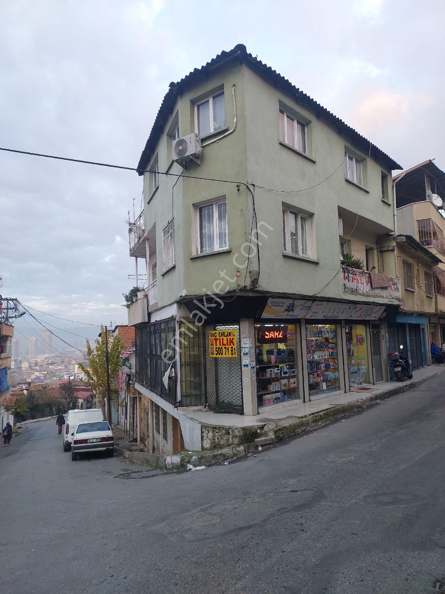 Satılık Üç Katlı Bına Konak Ballıkuyu Merkez İzmir - Görsel 4