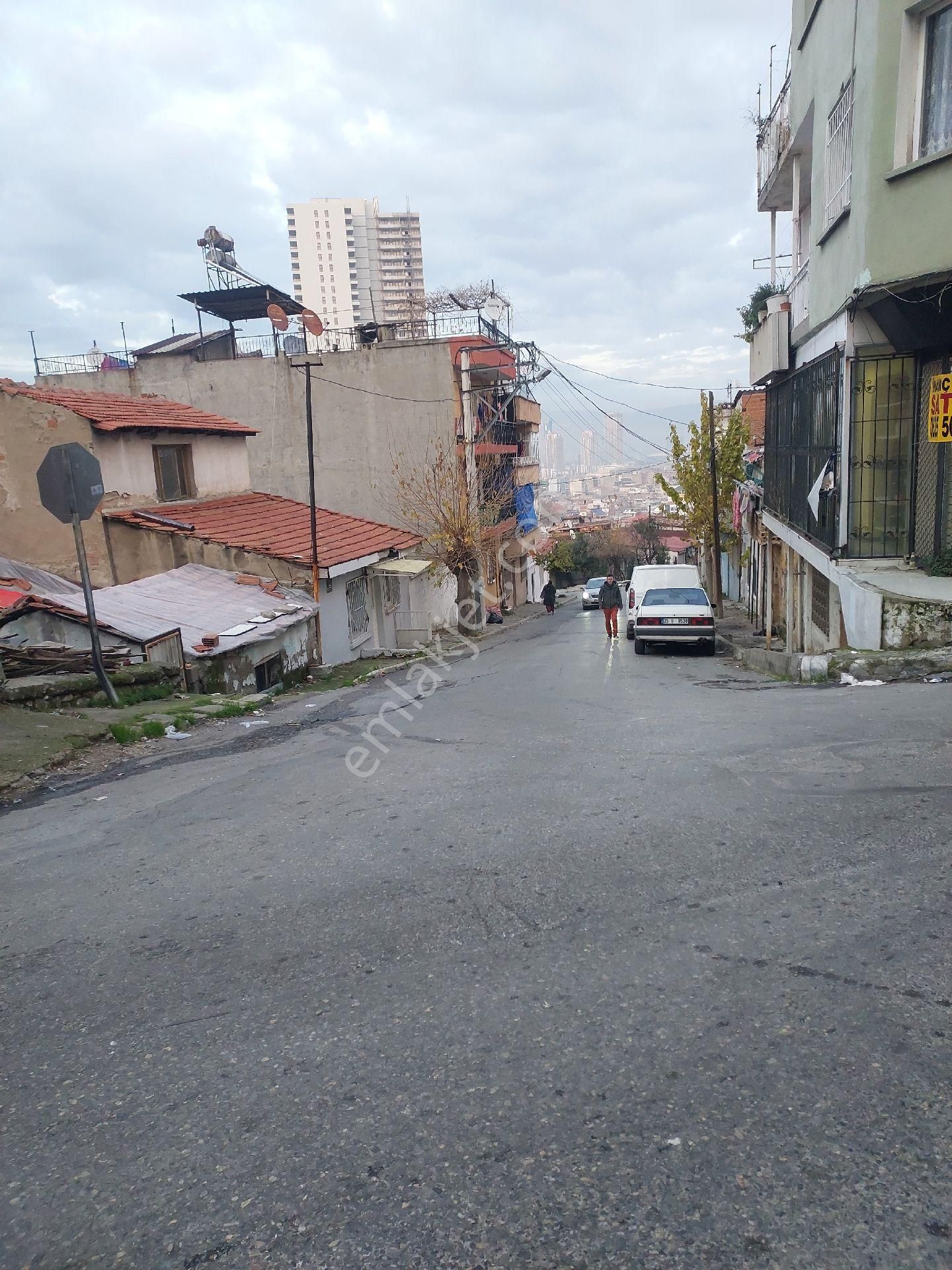 Satılık Üç Katlı Bına Konak Ballıkuyu Merkez İzmir - Görsel 9