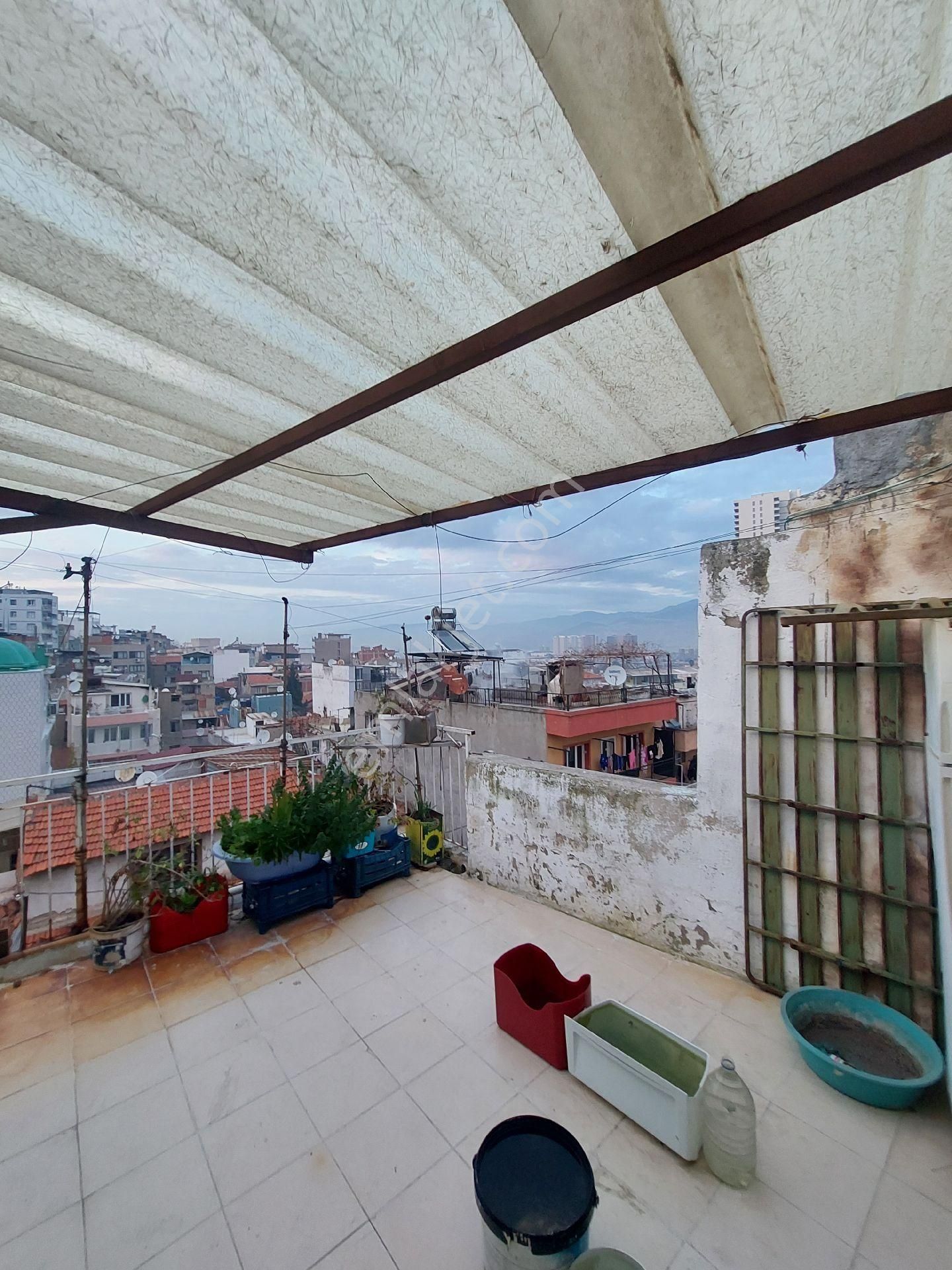 Satılık Üç Katlı Bına Konak Ballıkuyu Merkez İzmir - Görsel 14