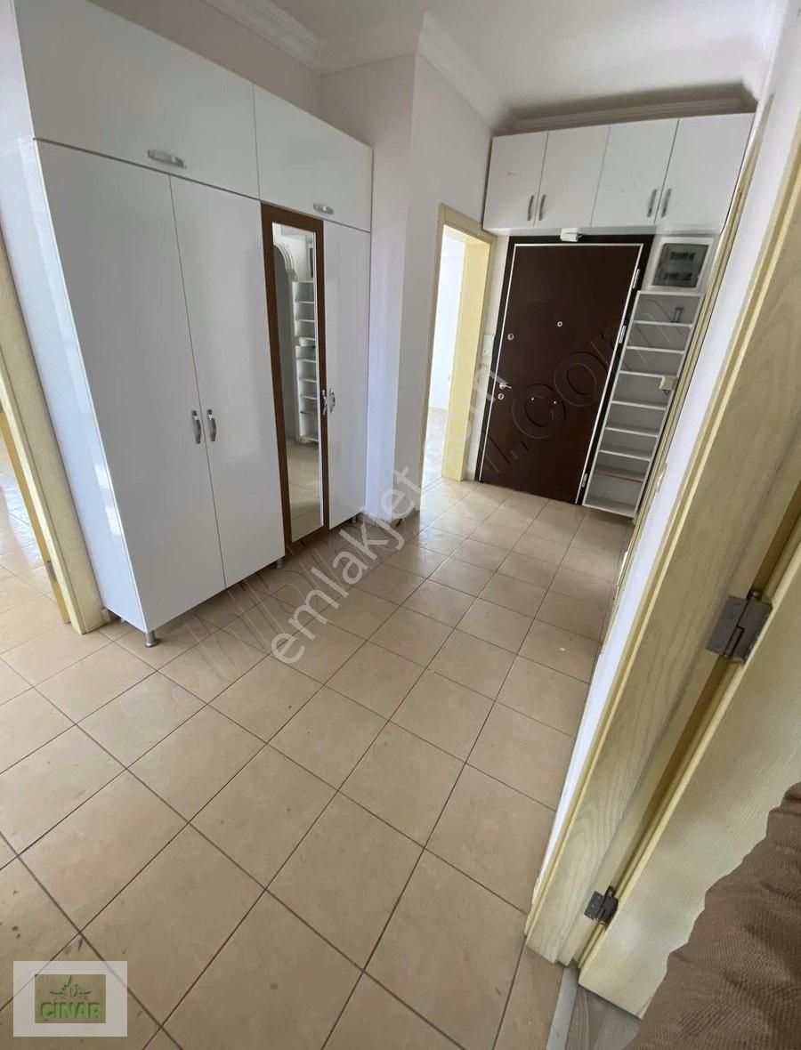 Antalya Döşemealtı Kiralık Bina Atatürk Cad Gençoğlrı Mobilya Arka Sokağında 3+1 Geniş Daire