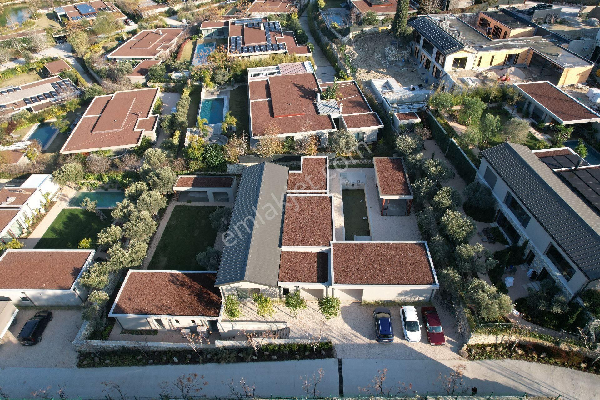 Urla Yenice Satılık Villa Urla Kekliktepe'de Satılık Ultra Lüks 7+2 Villa