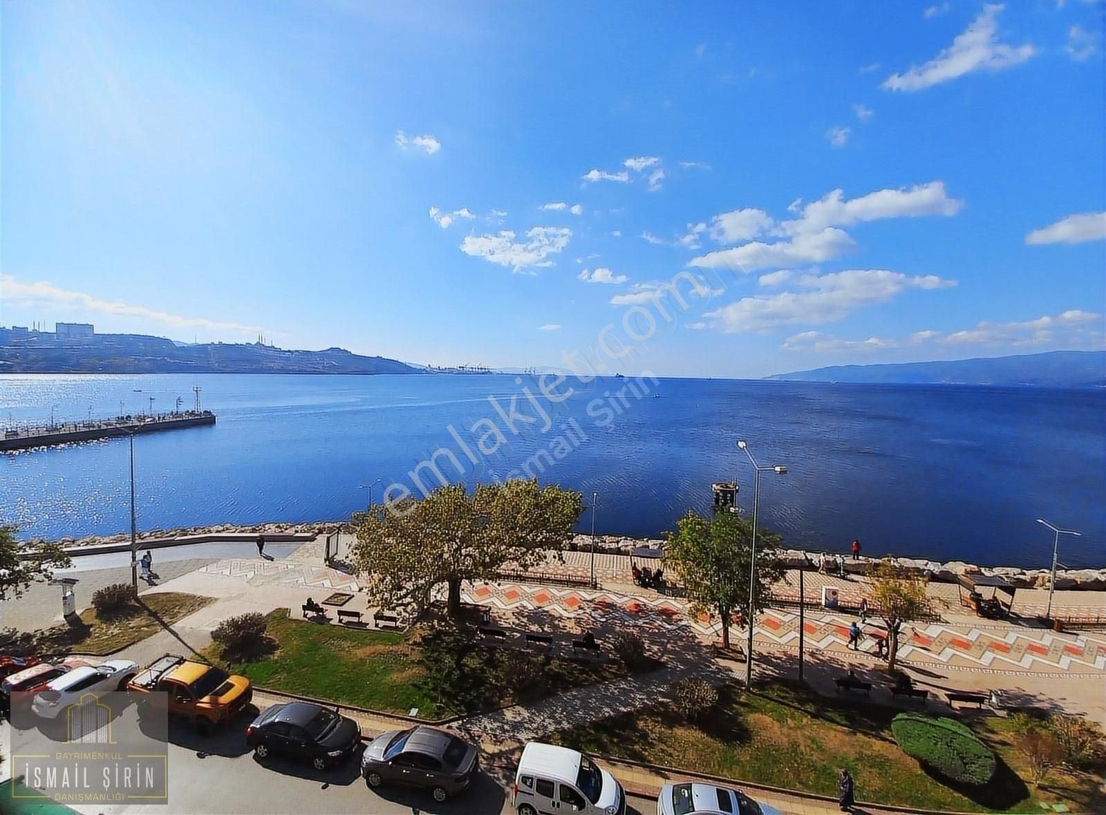 Gemlik Kayhan Satılık Daire İsmailşirinden Sahilde Harika Deniz Şehir Manzaralı Yapılı Daire