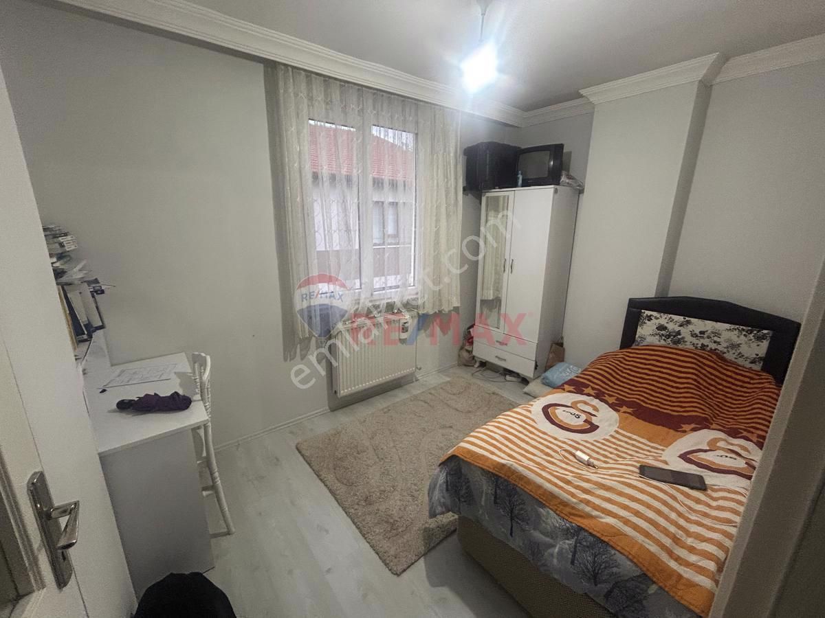 Isparta Merkez Karaağaç Satılık Daire Isparta Merkez İstasyon Mahallesi’nde Satılık 35 M² Apart