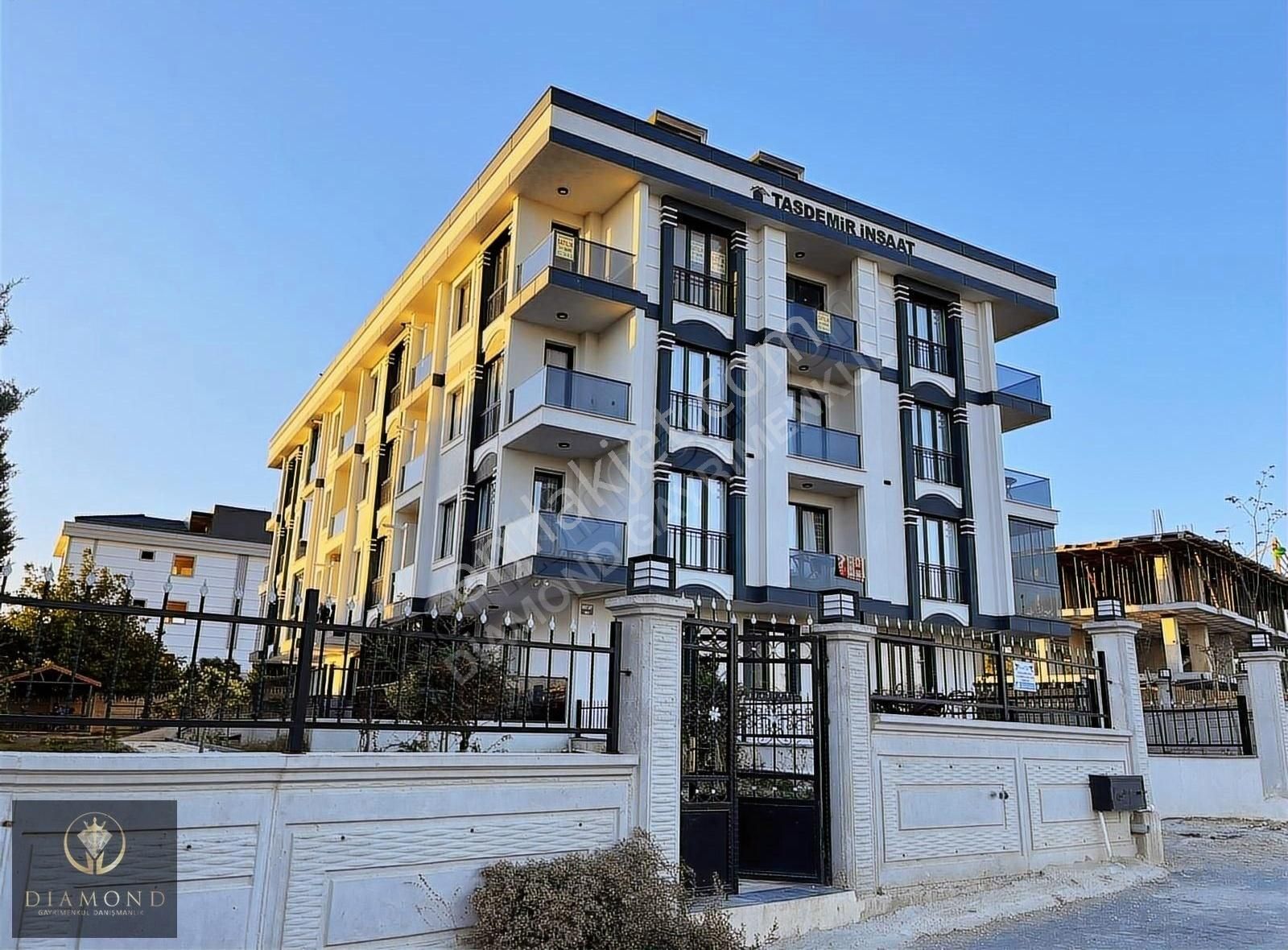 Büyükçekmece Kumburgaz Satılık Daire Büyükçekmece Kumburgaz Da 2+1 Satılık Daire Güney Cephe