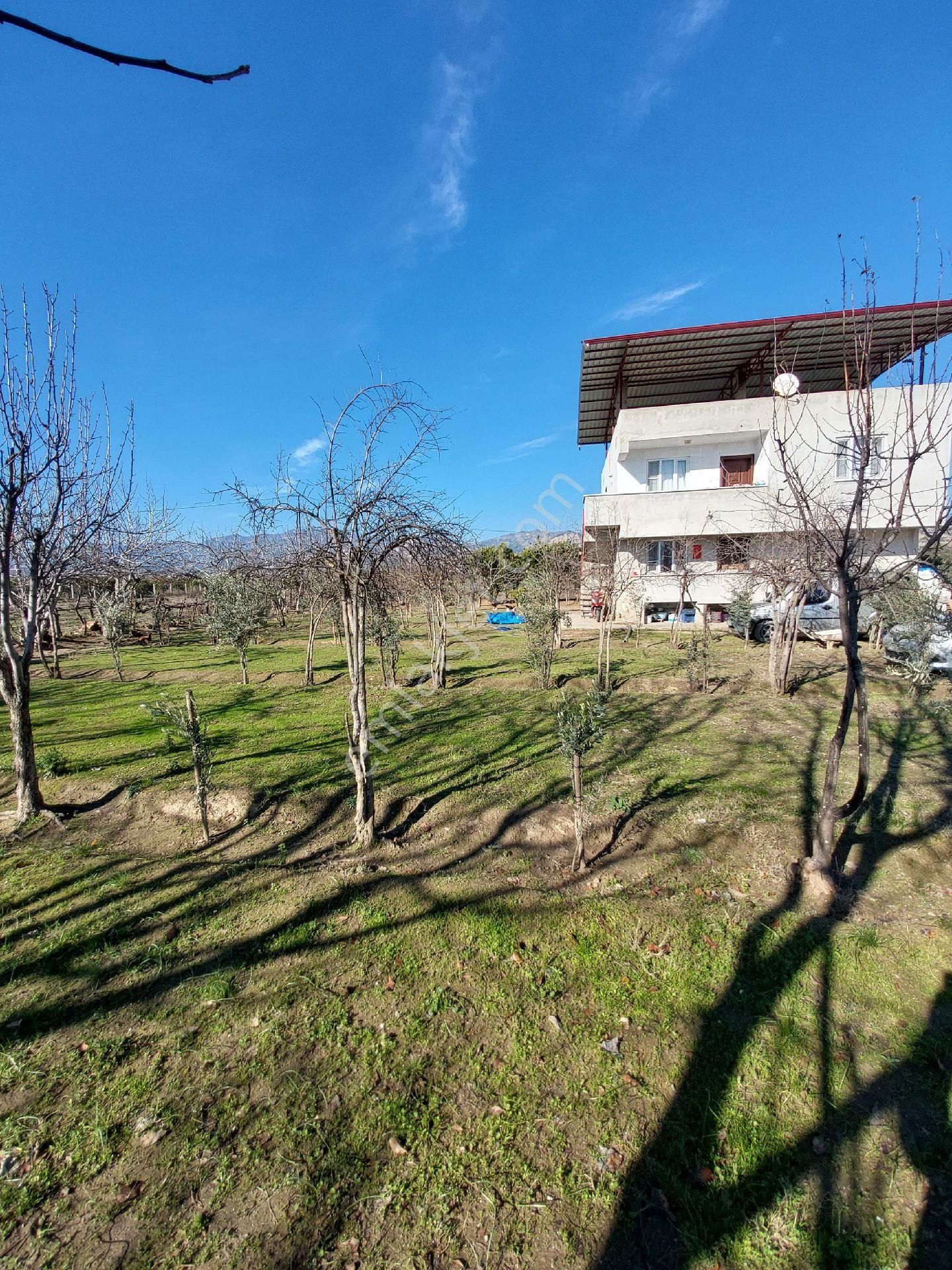 1254 Metrekare Bahçe İçinde 2 Katlı Müstakil Bina - Görsel 8