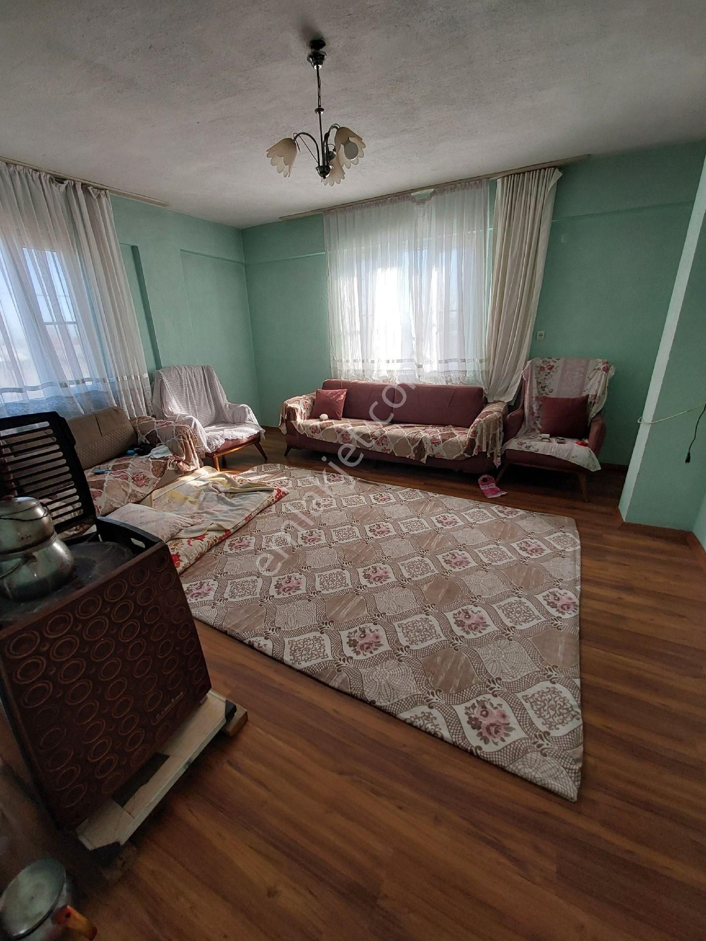 1254 Metrekare Bahçe İçinde 2 Katlı Müstakil Bina - Görsel 29