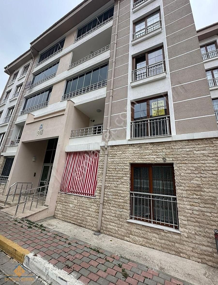 Sındırgı Yağcıbedir Satılık Daire Doğal Şehir Emlak'tan Toki 'de 2+1 Satılık Daire