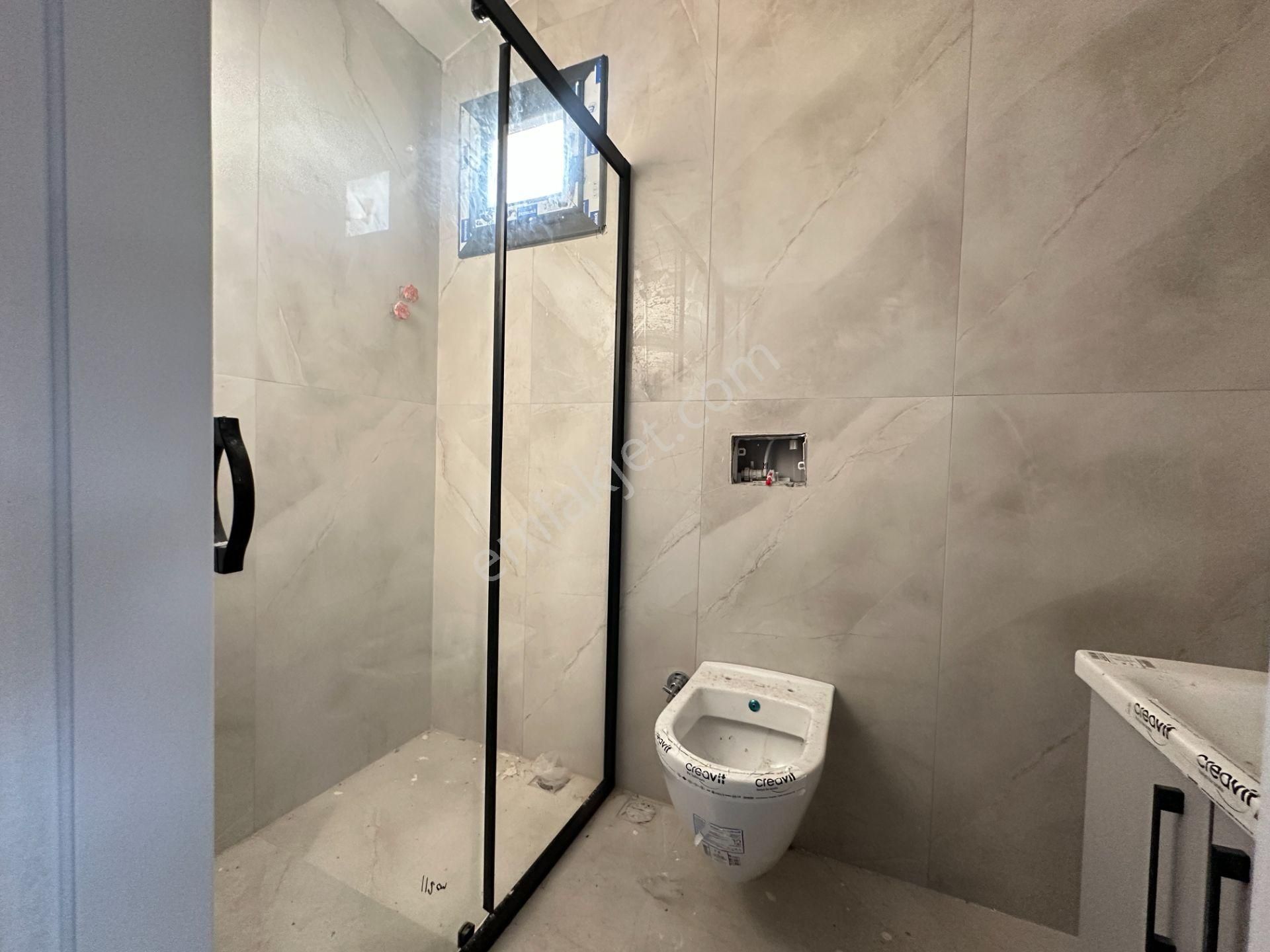 Dikili'de Satılık 4+1 Modern Villa - Görsel 27