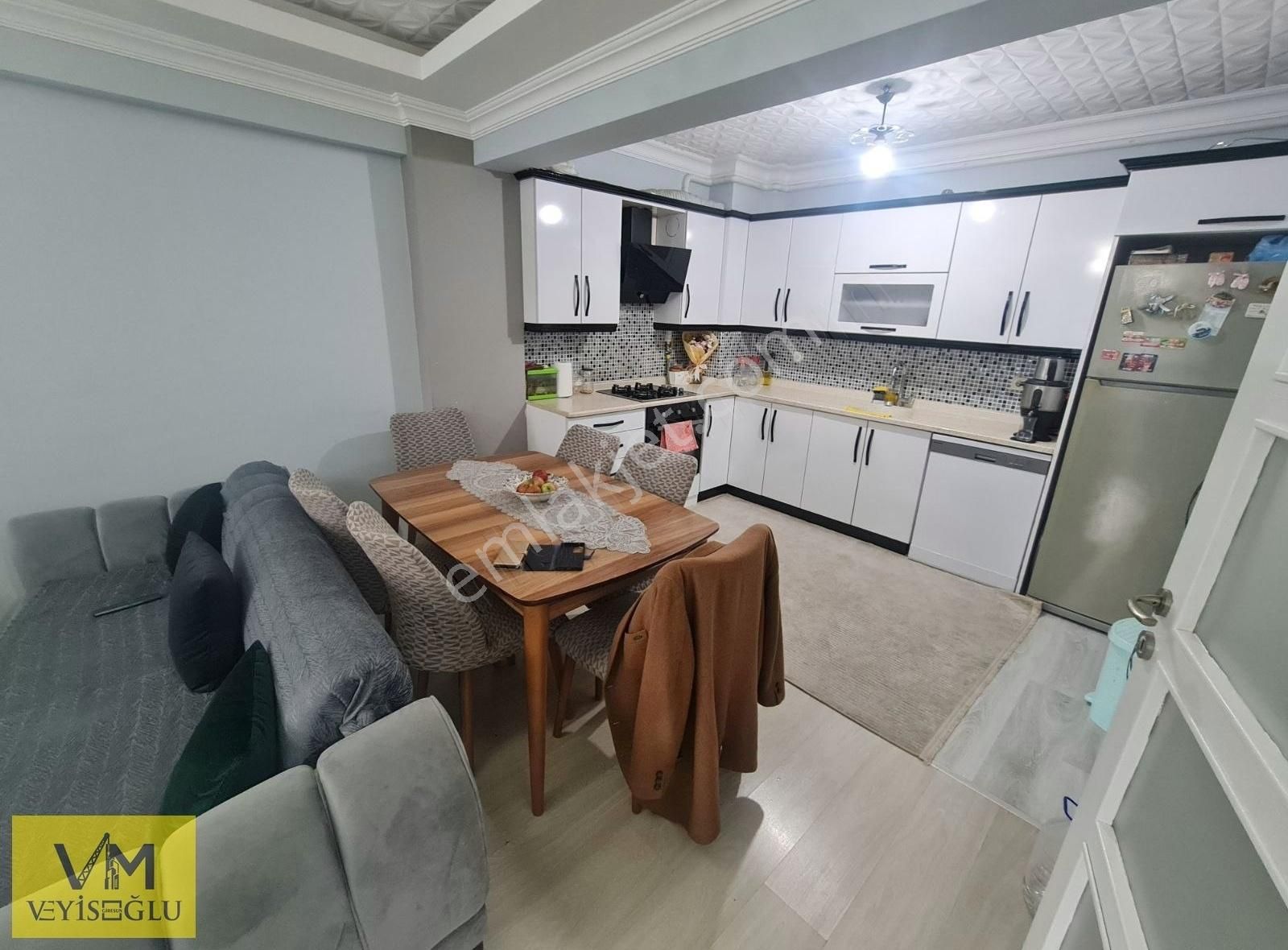 Giresun Merkez Kavaklar Satılık Daire Veyisoğlu | Kavaklar Mah. 90 M2 Satılık 2+1 İçi Yenilenmiş Dairemiz