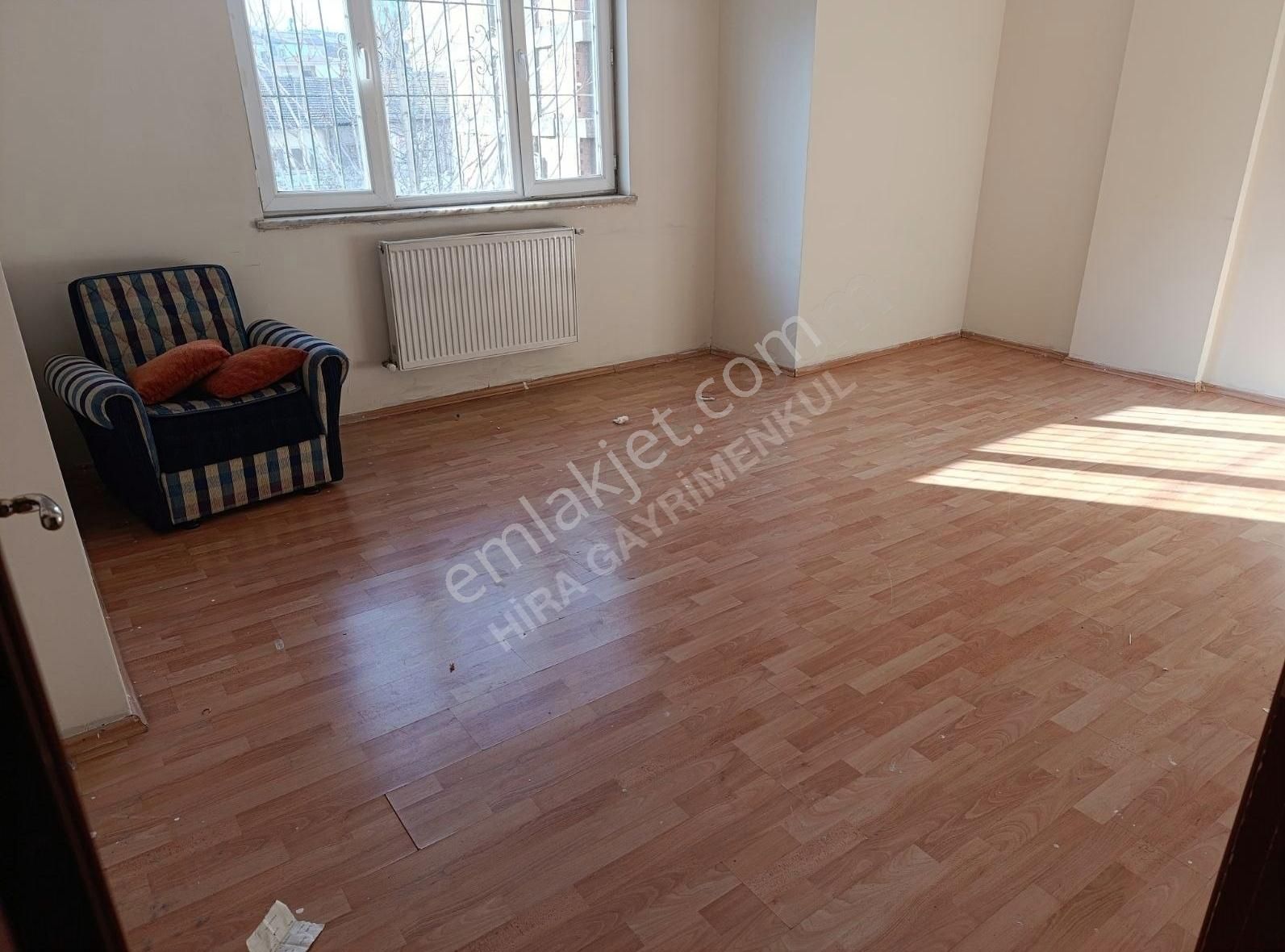 Battalgazi Şifa Kiralık Daire Hira Gayrimenkulda Çarşı Merkezinde Kiralık Daire