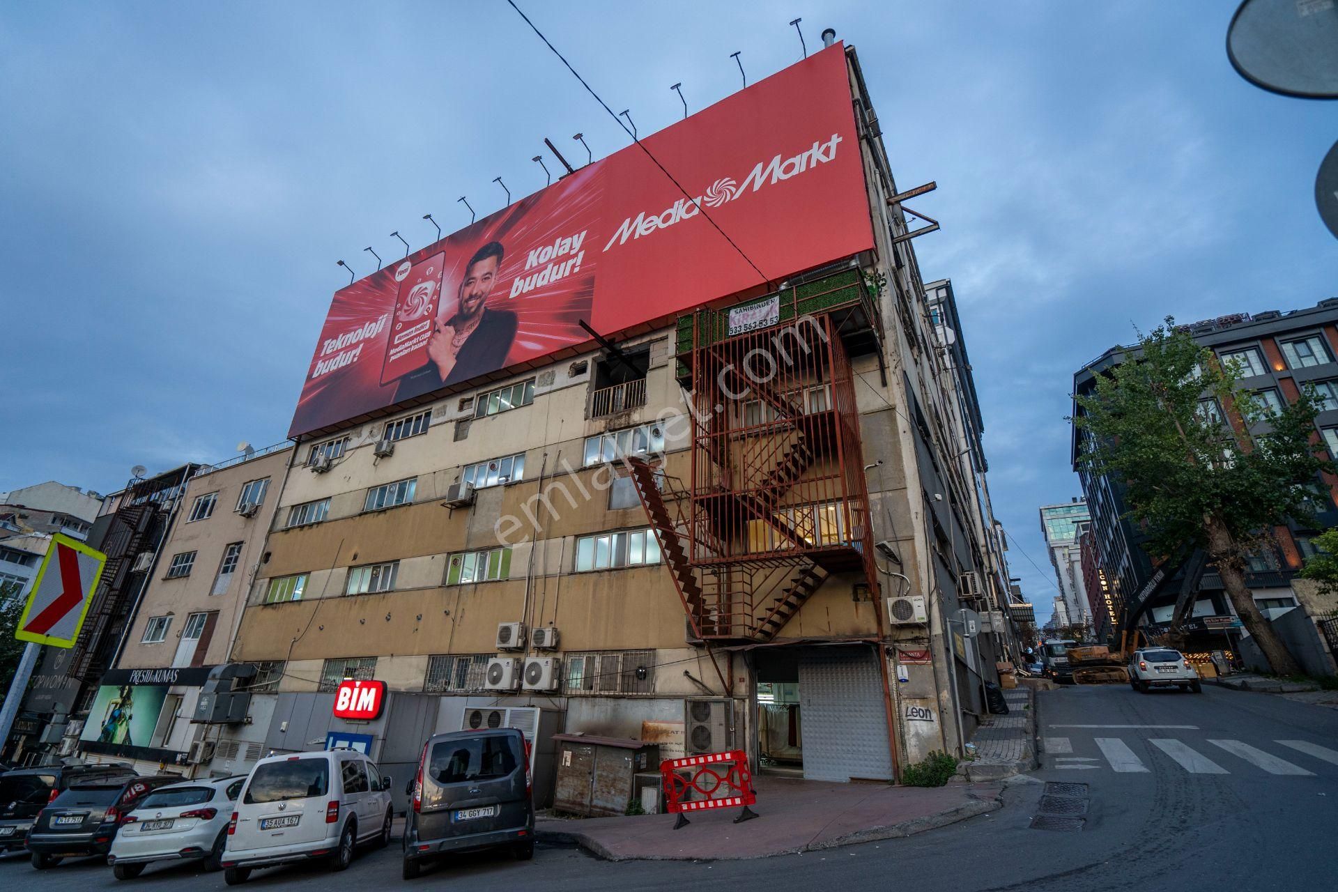 İstanbul Şişli Satılık İmalathane Bomonti Merkezde 600m2 Üretim Atölyesi İşyeri Açık Ofis