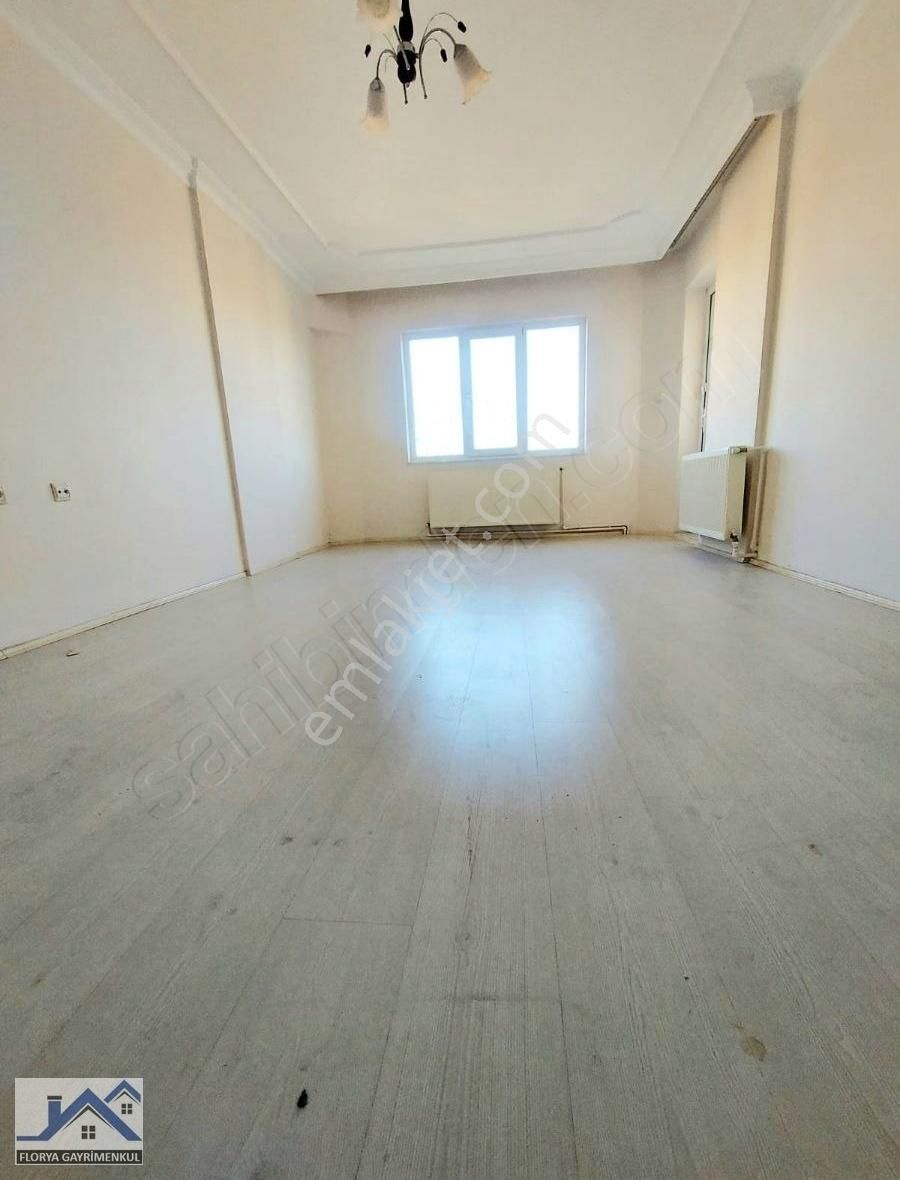 Merkezefendi Karaman Kiralık Daire Karaman Mahallesi Cadde Üzerinde Kiralık 3+1 Daire