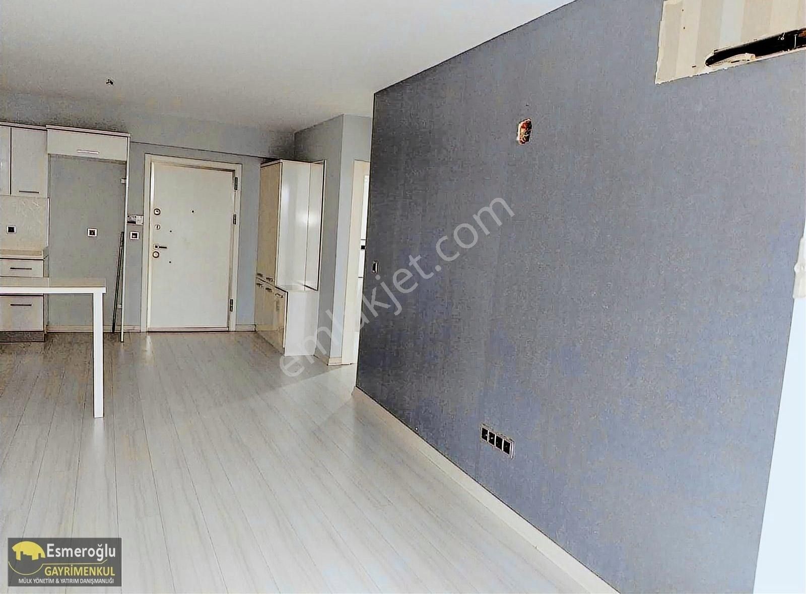 Nilüfer 23 Nisan Kiralık Daire 23 Nisan Mh.towers Gold'ta Eşyasız 1+1 Kiralık Daire