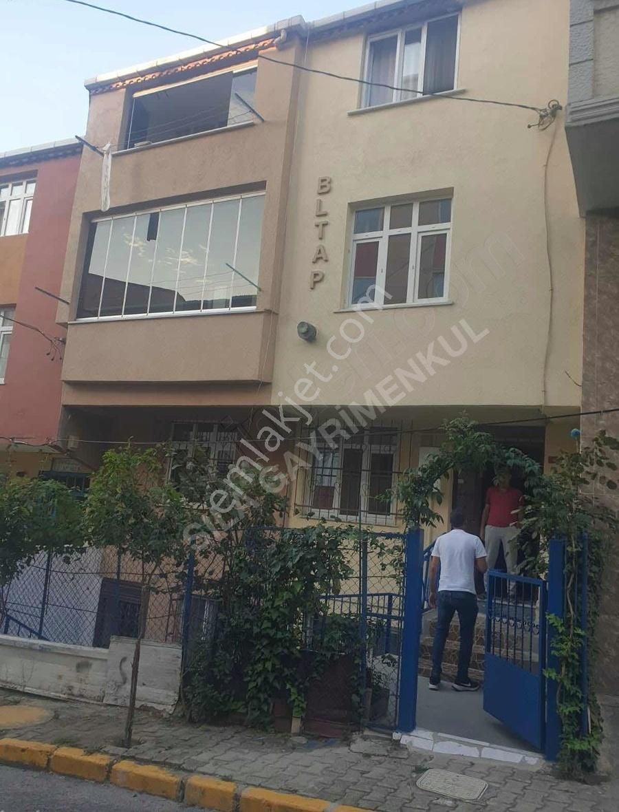 Arnavutköy İslambey Satılık Müstakil Ev İslambey Mah Satlık Bina