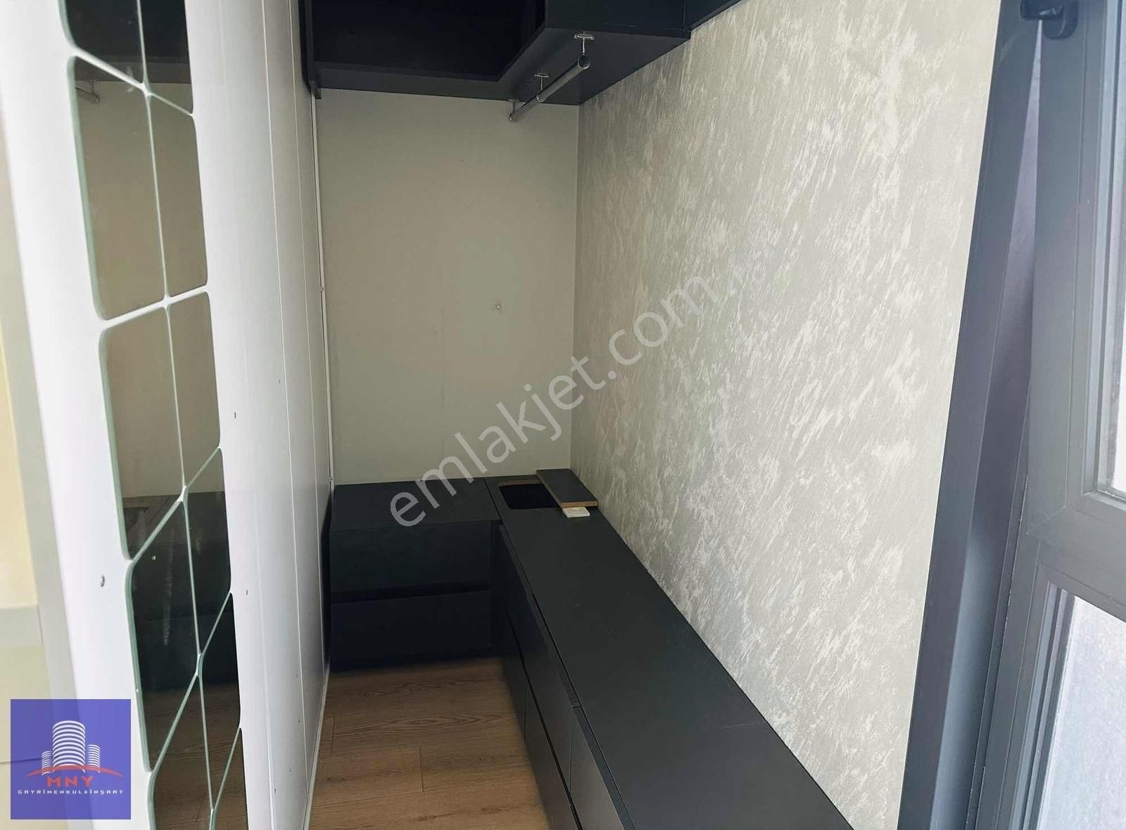 Ümraniye Çamlık Satılık Residence Mny Gayrimenkulden Roya Novada Satılık 1+0 Daire