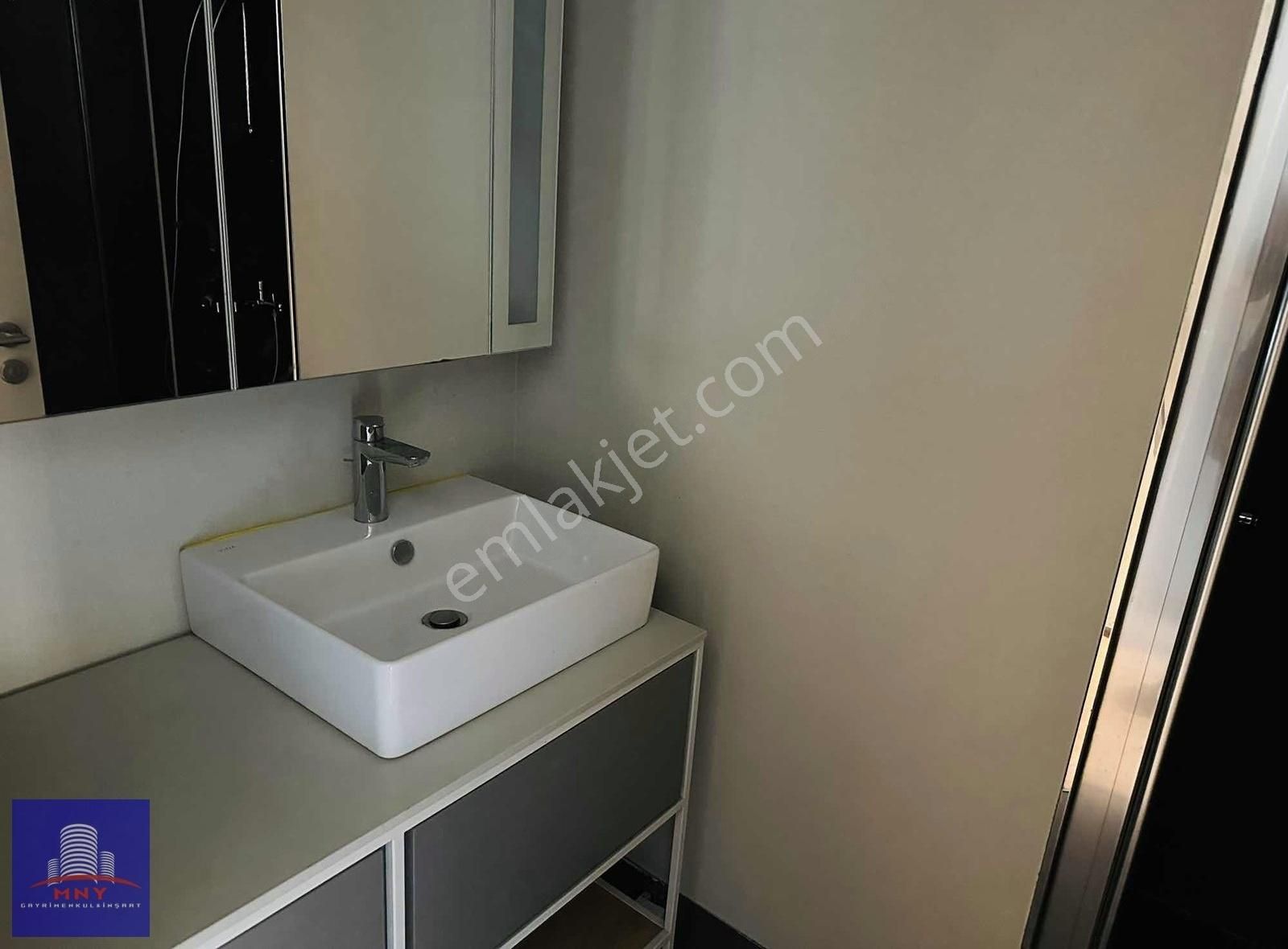 Ümraniye Çamlık Satılık Residence Mny Gayrimenkulden Roya Novada Satılık 1+0 Daire