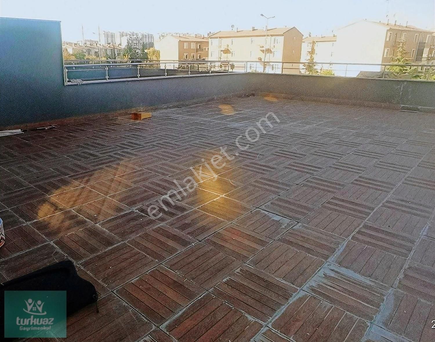 Yenimahalle Ergazi Kiralık Daire Turkuazdan Batıkent Nevadıum Da Teraslı 1+1