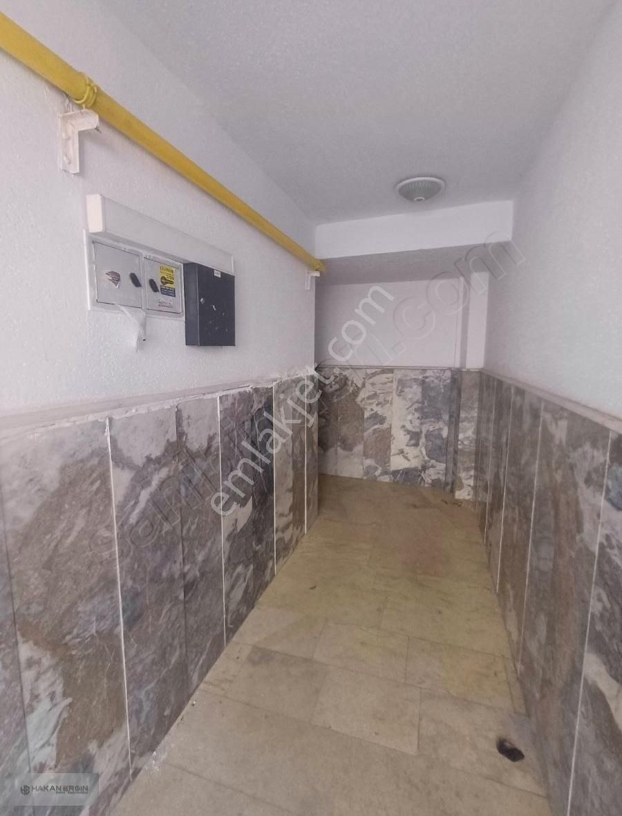 Odunpazarı Emek Satılık Daire Satılık 2+1 Bakımlı Daire Karanlık Konik Odası Yoktur.