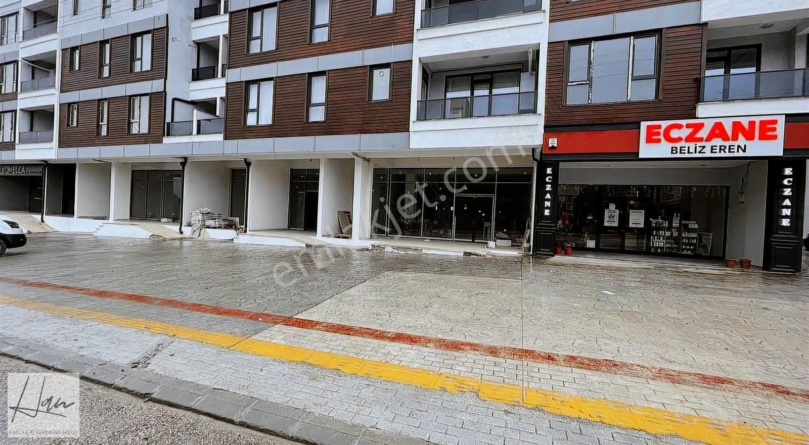 Başiskele Fatih Kiralık Dükkan & Mağaza Başiskele Ted Koleji Mevkii Panorama 4 Projesinde Kiralık İşyeri