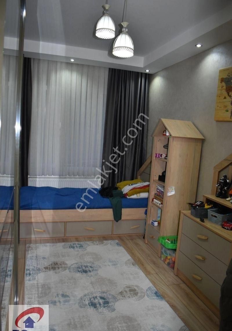 Büyükçekmece Fatih Mah Lüx Havuzlu Sitede Deniz Manzaralı 3+1 Satılık Daire - Görsel 9