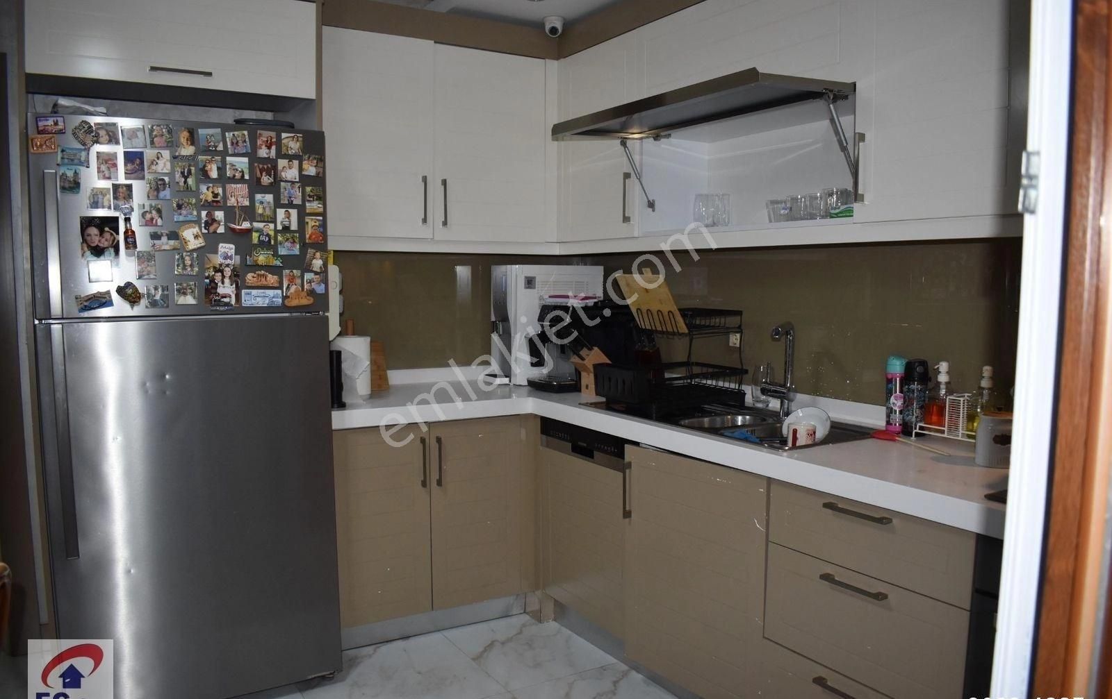 Büyükçekmece Fatih Mah Lüx Havuzlu Sitede Deniz Manzaralı 3+1 Satılık Daire - Görsel 13