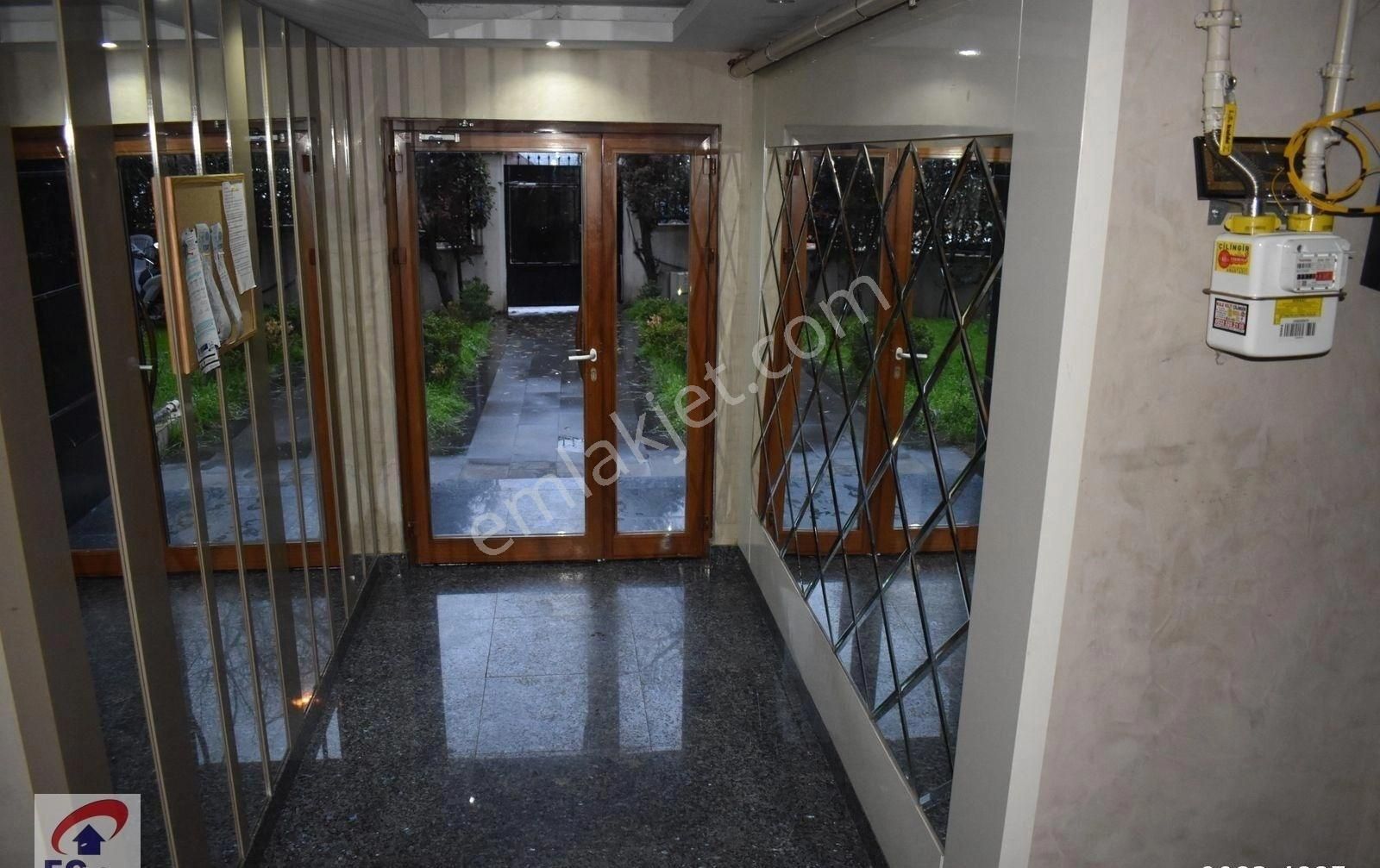 Büyükçekmece Fatih Mah Lüx Havuzlu Sitede Deniz Manzaralı 3+1 Satılık Daire - Görsel 12