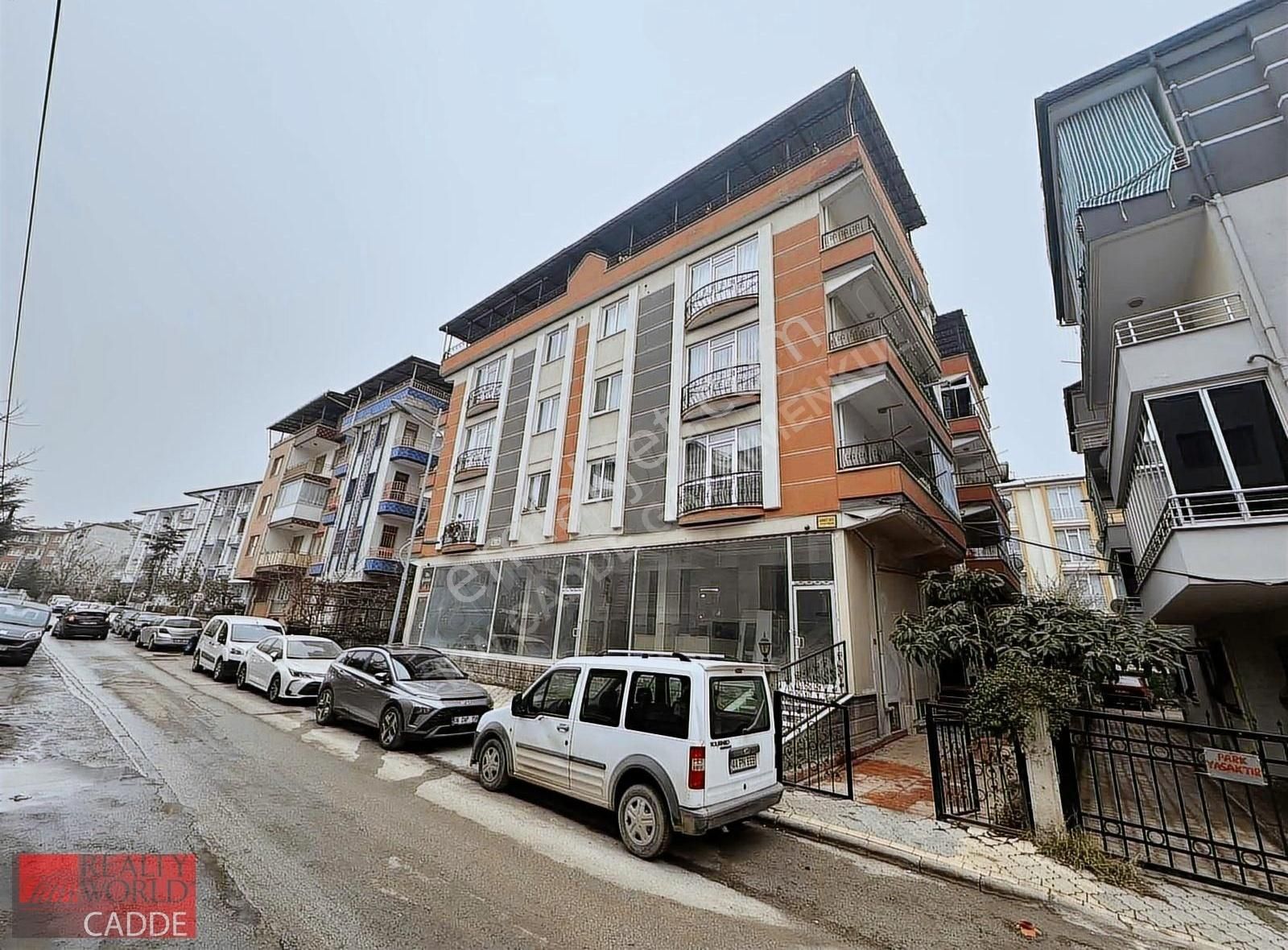 Yeşilyurt Koyunoğlu Satılık Daire Rw Cadde Gayrimenkul Den Sümer Park Civarı 2+1 Satılık Daire