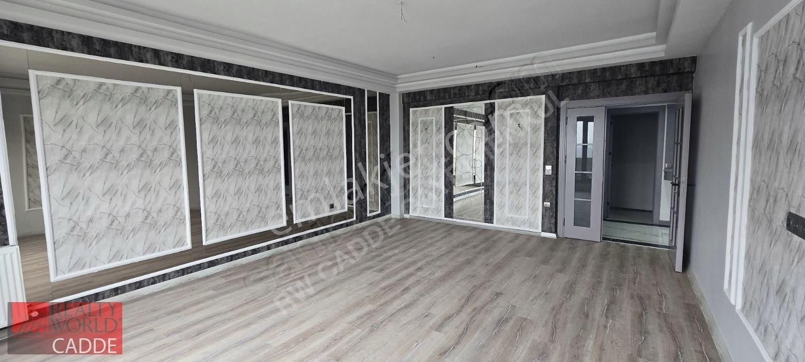 Yeşilyurt Tecde Satılık Daire Rw Cadde Gayrimenkulden Tecde'de 4+1 Lüks Daire