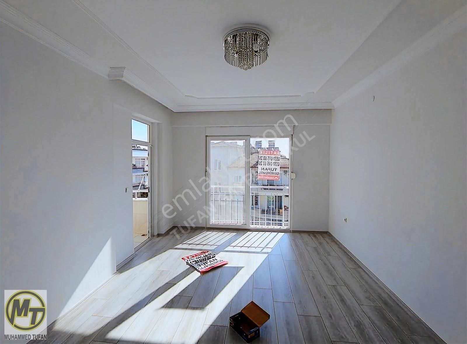 Manavgat Sarılar Satılık Daire Manavgat Sarılarda Fırsat Garajlı 3+1 Geniş Daire